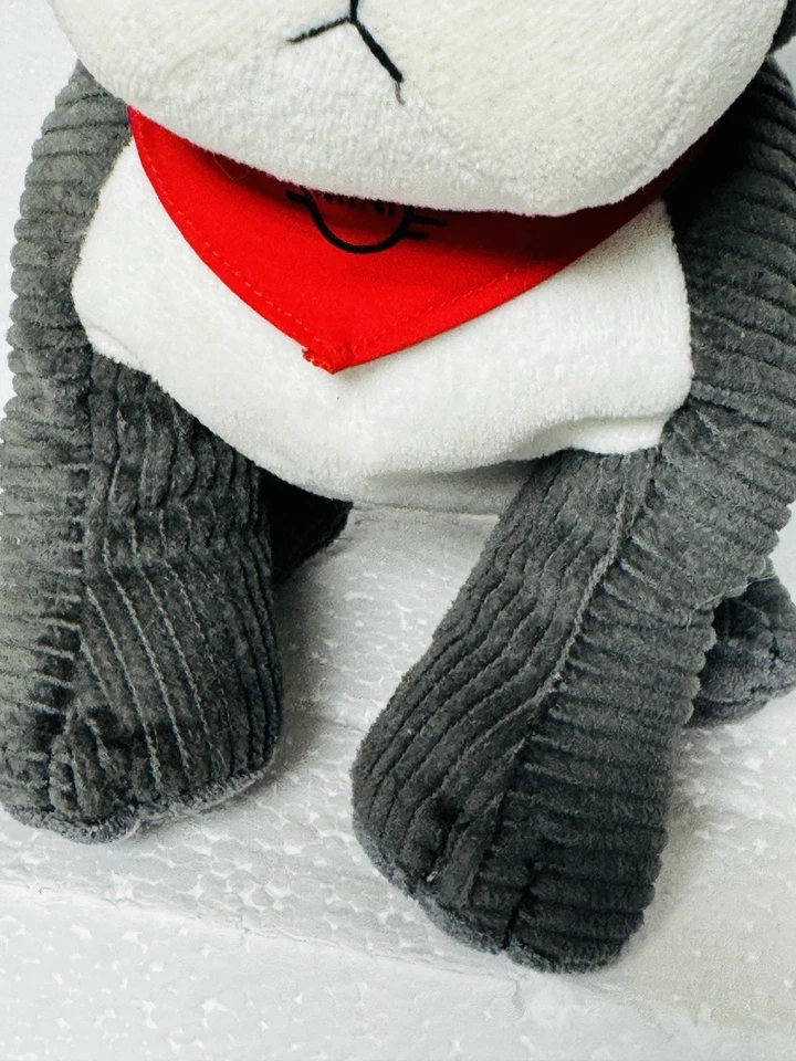 MINI Cooper Bulldog bicho de pelúcia cinza branco vermelho bandana 10” 80452465960 - Imagem 3 de 4