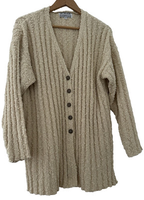 BY DESIGN ESSENTIALS.  CREAM CHUNKY RIB KNIT V NECK CARDIGAN.  SIZE S/M