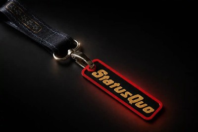Status Quo                Schlüsselanhänger  Schlüsselband-Anhänger Fan Geschenk