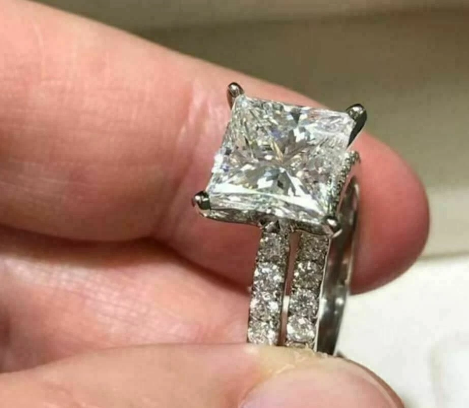 Princess Cut 3.10 克拉钻石白金饰面模拟新娘戒指套装 6.5 码 — 第 2/3 张图片