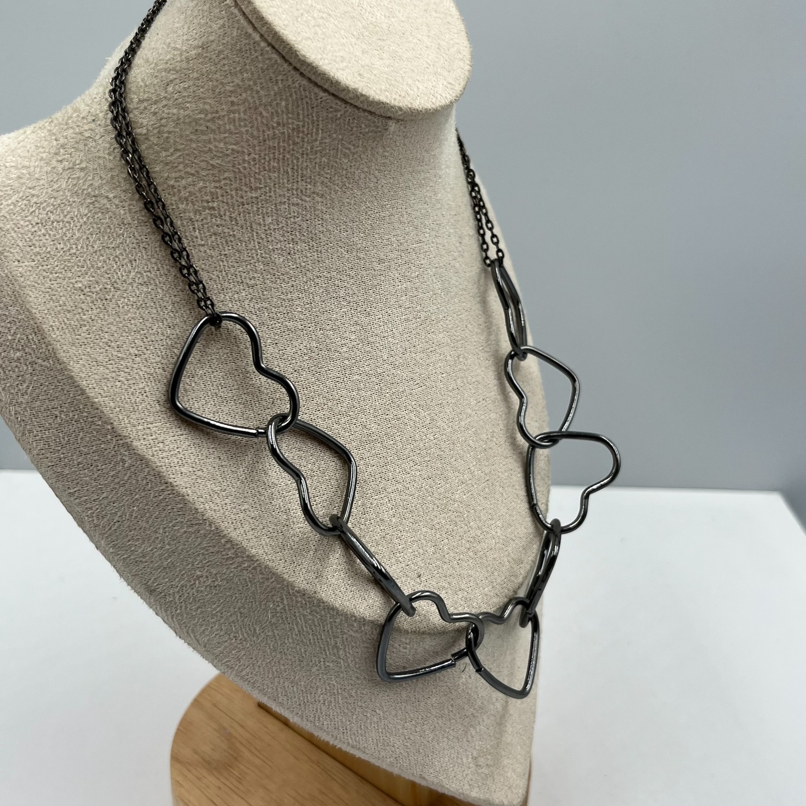 Vintage Silver Tone Interlocking Double Heart Nec… - image 5