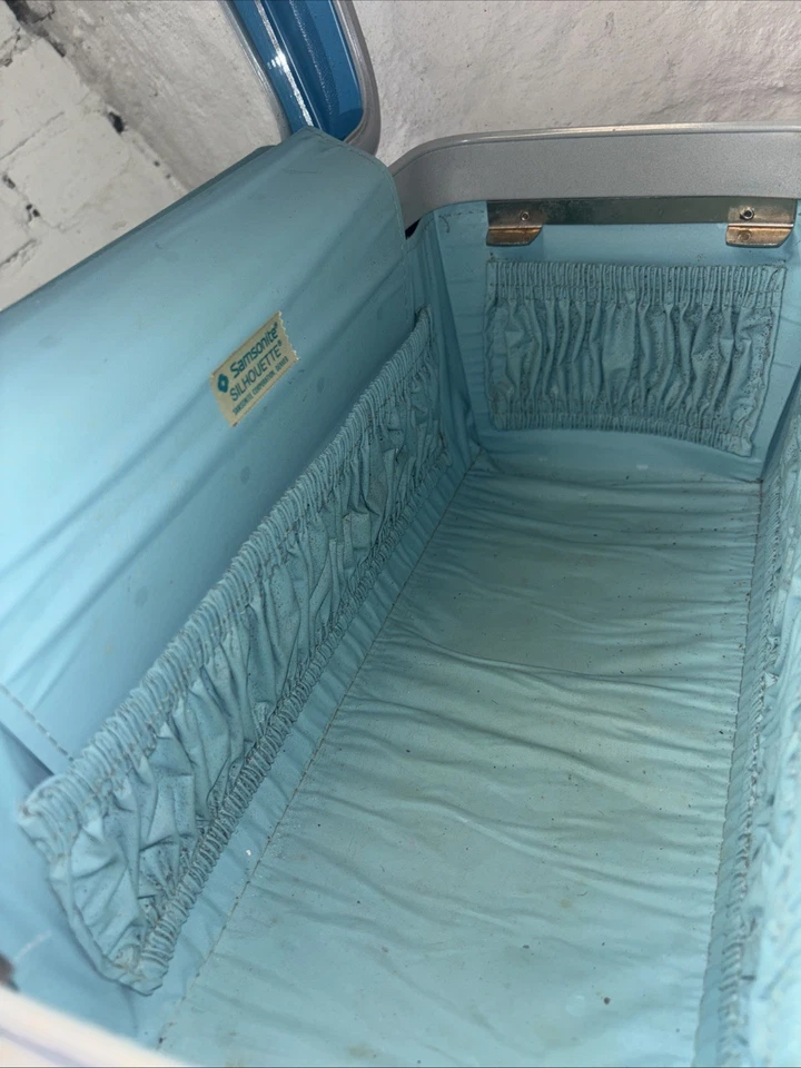 De Colección Años 60 Samsonite Silhouette Tren Azul Estuche Espejo Cosmético Sin Llave Foto 3 de 4