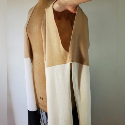 Victor Alfaro OS Duster Colorblock 100% Wool Cardigan Beige White Black Knit Lux - Picture 8 of 10