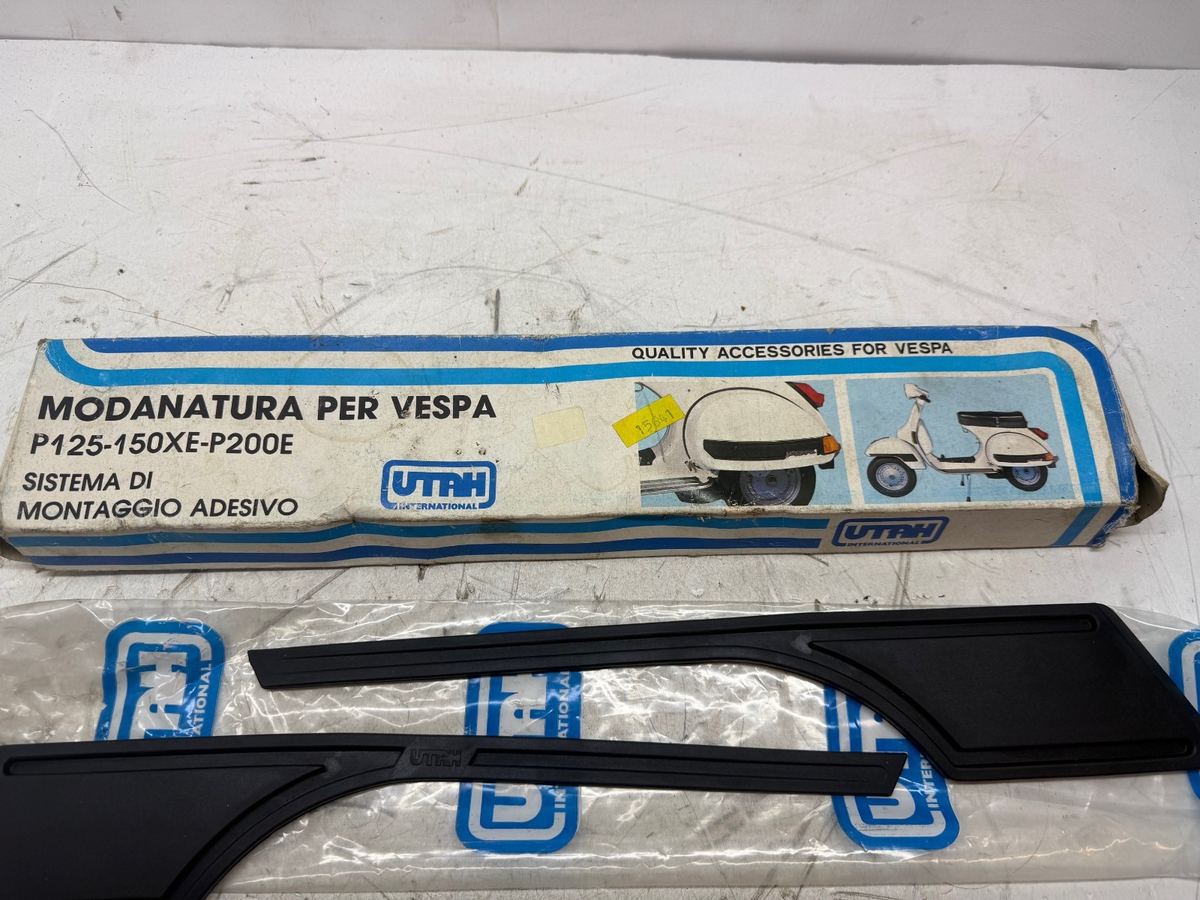 VESPA PX PE T5 LML 100% GENUINE UTAH SELF ADHESIVE SIDE PANEL AND