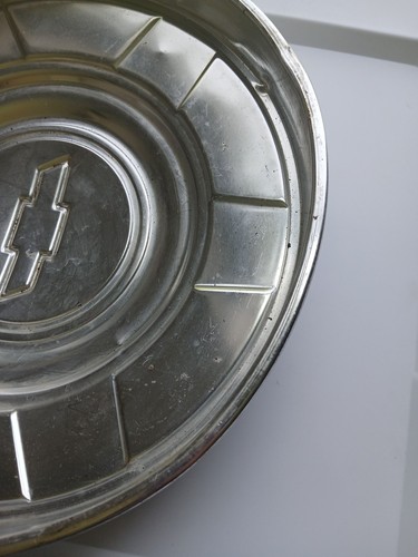 Squarebody GM 12 in Wheel Hub Cap 73-87 Oem Used - Picture 11 of 13