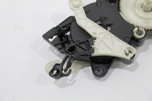 VW Tiguan AD BW Climate Motor Flap Control Arms Levers Adjuster 3Q0898141B - Picture 2 of 13