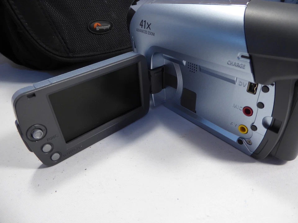 CANON MD216 MINI DV DIGITAL CAMCORDER TAPE VIDEO CAMERA 41x Zoom Tested Working - Image 4 of 4