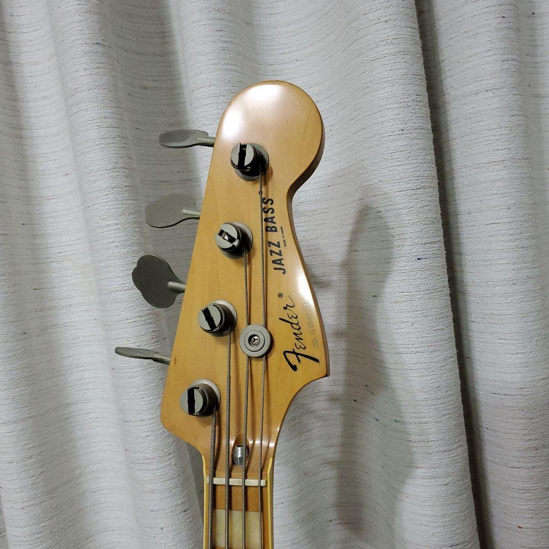 Fender Jazz Bass ナチュラル　純正ケース付き Fender Jazz Bass ナチュラル 純正ケース付き