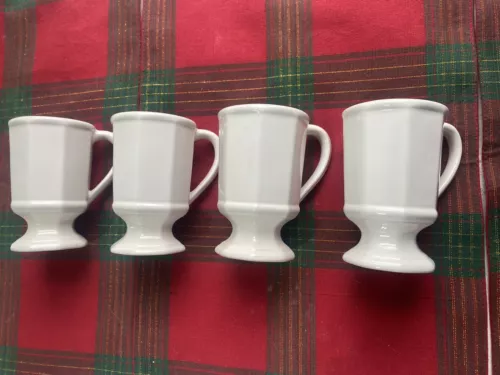 Pfaltzgraff  Heritage White Footed Pedestal Cocoa Coffee Mugs Set of 4