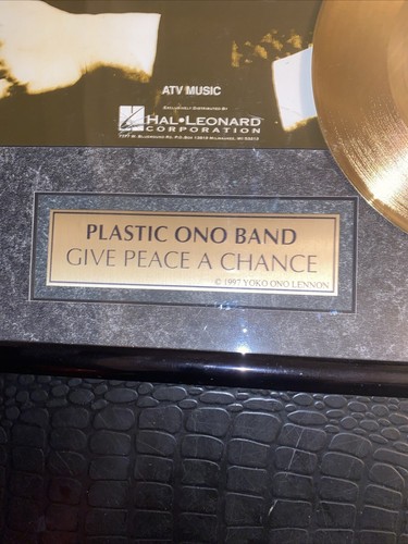 John Lennon Yoko Ono Give Peace A Chance 24 Karat Gold Record Limited 3221/5000 - Picture 8 of 19