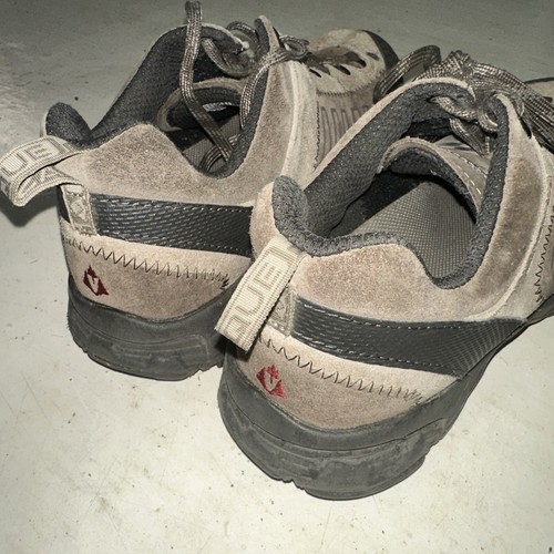 Vasque Men's Juxt Hiking Shoes (Aluminum/Chili Pepper) Size 9 US Mens Low Top - Picture 8 of 14