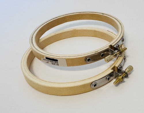 Seven Wooden Embroidery Hoops Westex Corp 3 - 4 - 5 - 6 Inch Sizes - Picture 5 of 17