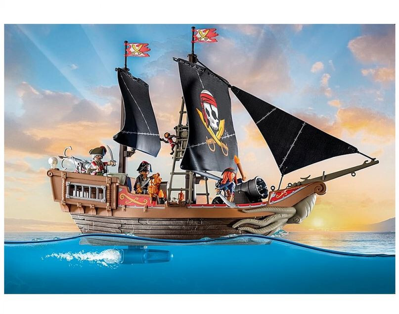Playmobil Set 71530 Large Pirates Flagship with Three Pirate