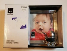 Umbra 4" x 6" Chrome Memoire Photo Picture Frame Baby Stroller Buggy Wall Desk
