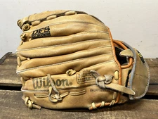 Wilson A2040 DFS Series Leather Baseball Glove Right Handed Throwing RHT 12"
