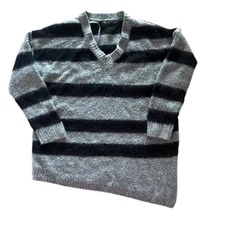 Angora Doe & Rae V-Neck Sweater in Gray and Black Stripes Asymmetrical Hem Tunic