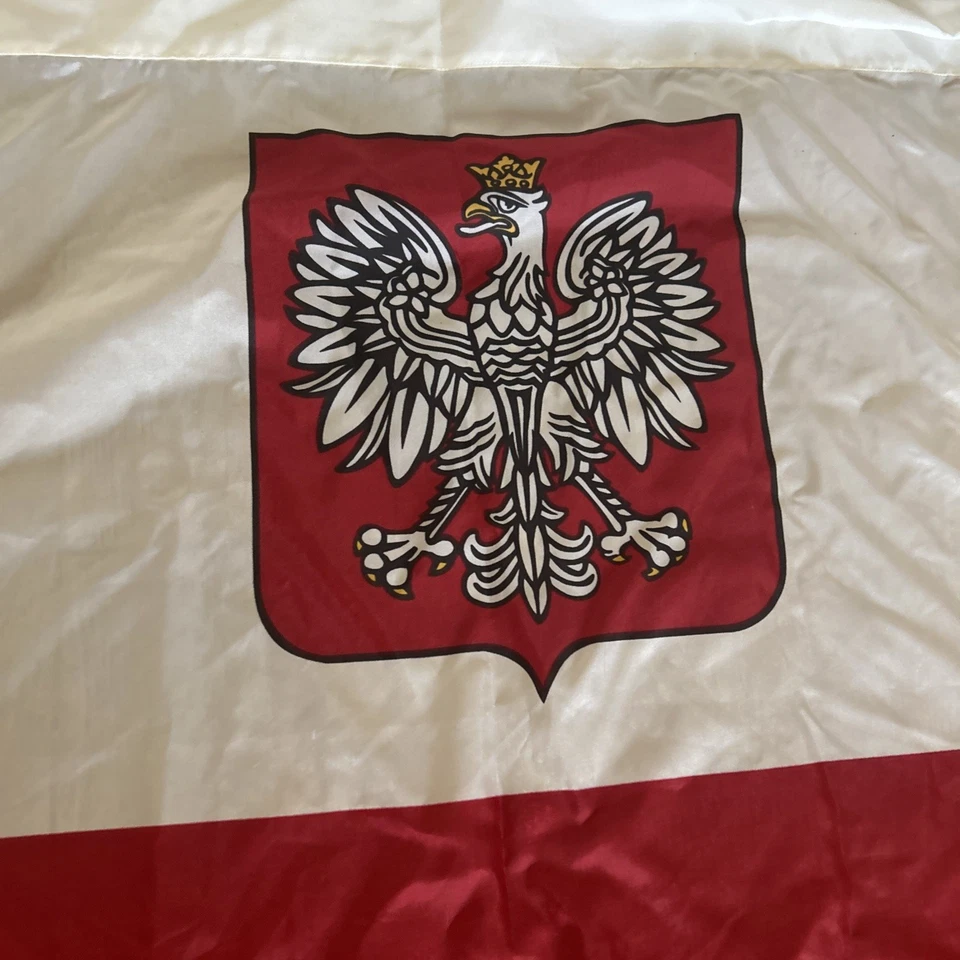 3x4’ Poland Ancestral Indoor Flag with Pole Hem and Gold Ornamental Fringe - Image 2 of 4