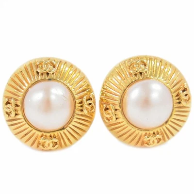 Boucles d'oreilles rondes clips plaqué or fausse perle CHANEL CC - Photo 1/4