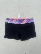 Iviva by Lululemon Girl s Sz 14 Shorts Black/Multi-Waistband