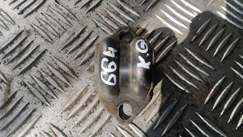 KIA CARENS III UN Stabilisator hinten links 55513-2G000 2.00 Petrol 11252476