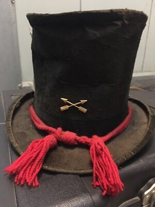 Native U.S.”Indian Scout” BeaverTop-Hat;Hat period;Red braid,arrows,beads repro