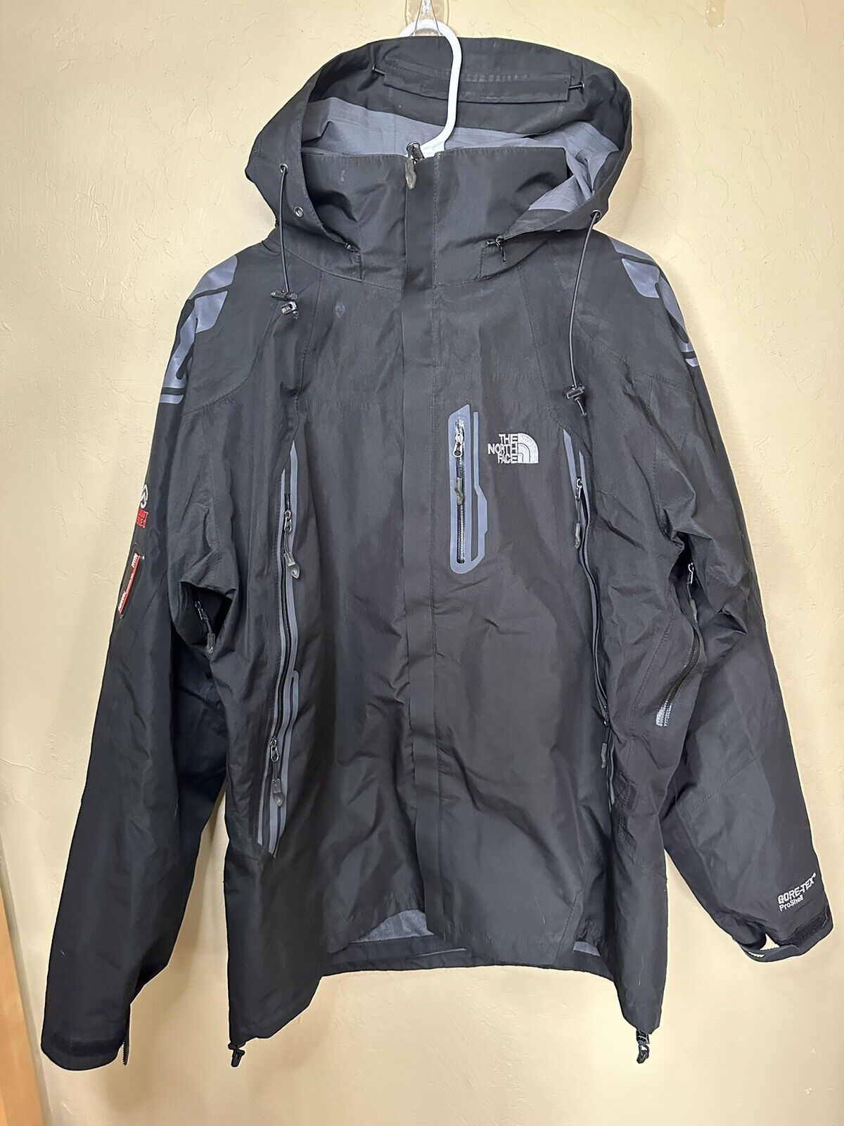 The North Face Recco Summit Series Gore-Tex Pro Shell Jacket Men Size XL  Black