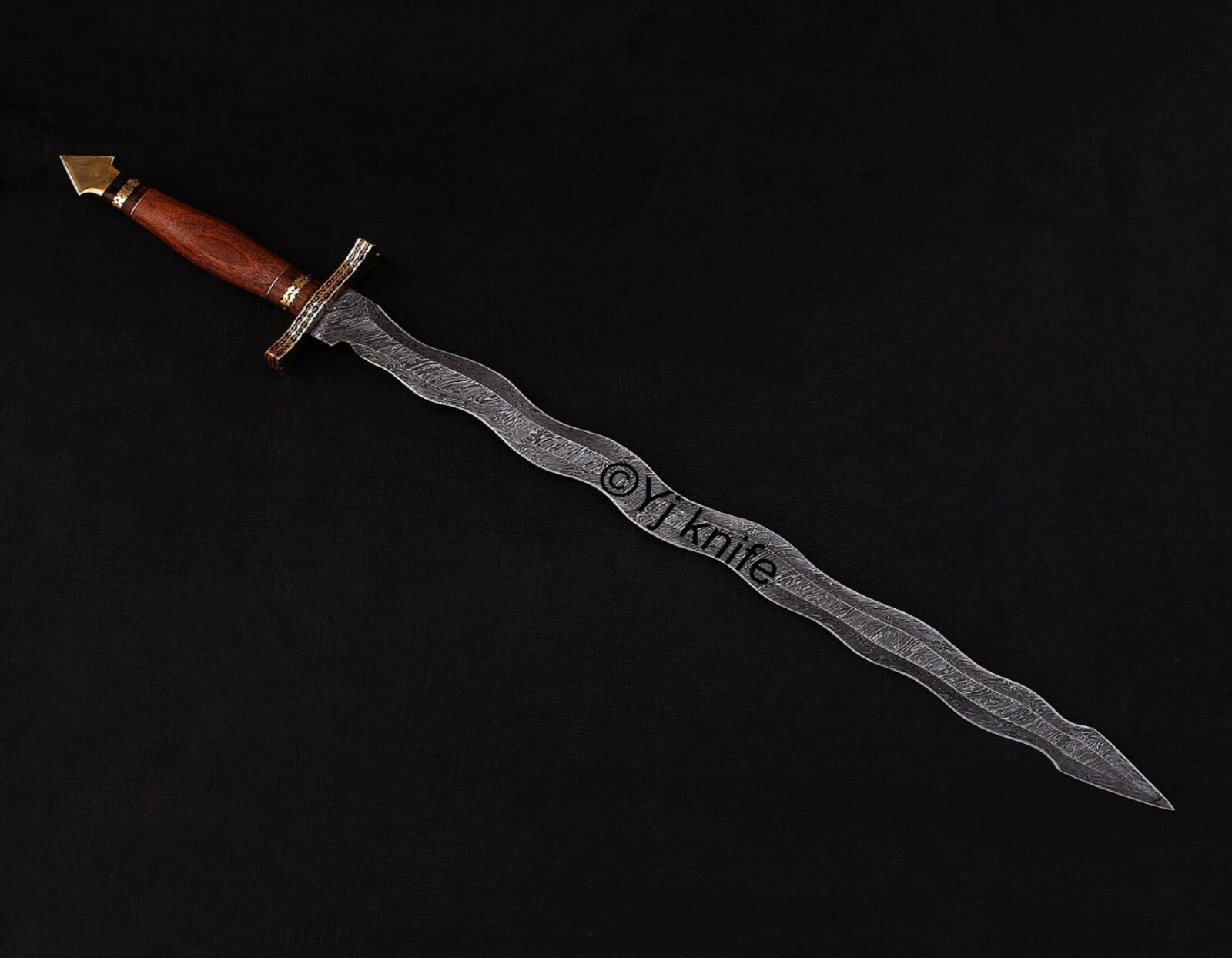 CUSTOM HANDMADE 34 INCHES DAMASCUS STEEL VIKING HUNTING SWORD COMBAT SWORD