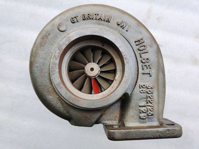 NEW GENUINE HOLSET H1E 3524034 4035234 CUMMINS 6CT 8.3L 162KW  