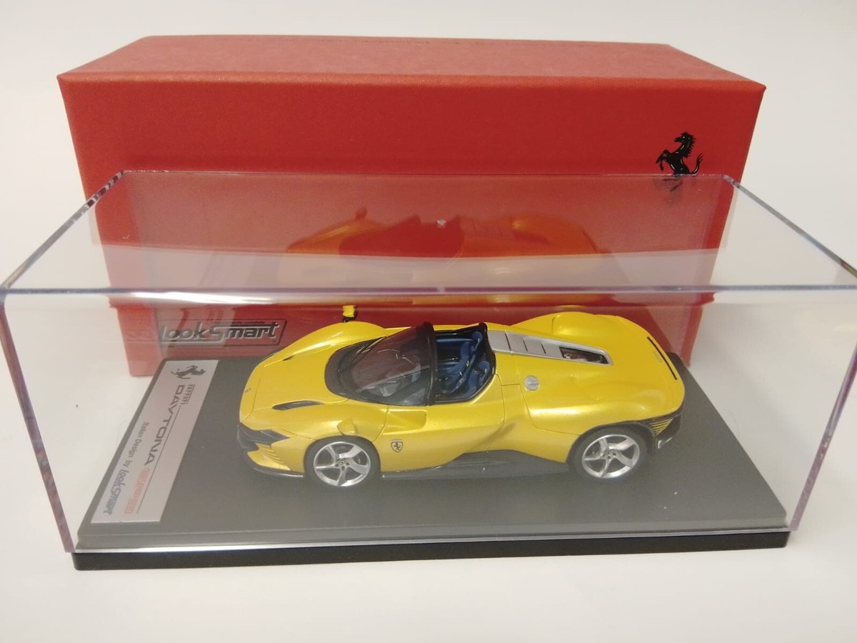 Looksmart Ferrari Daytona SP3 Toit Ouvert Rosso Corsa 1/43 LS535SPC
