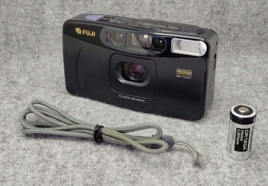 FUJI Cardia Travel Mini OP Dual Lens 28mm 45mm Panorama Film