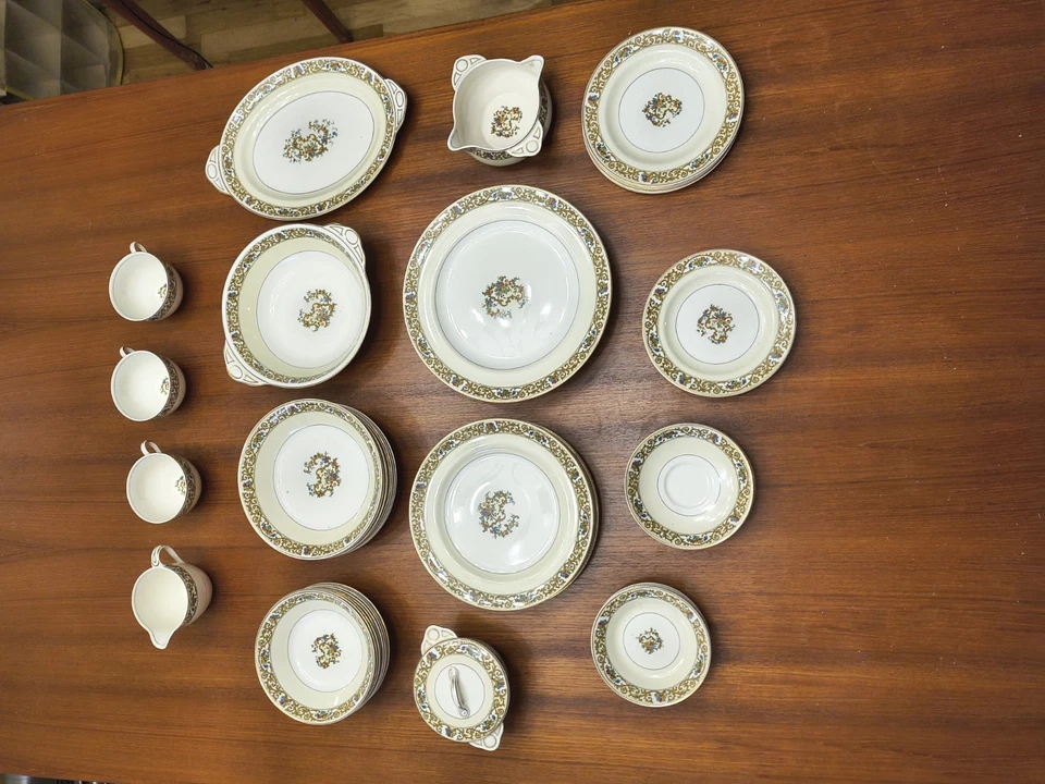 Amazing Set Of 62 Pieces Of Johnson Bros Pareek St. Cloud $3 Per Piece Delivered - Image 3 of 4