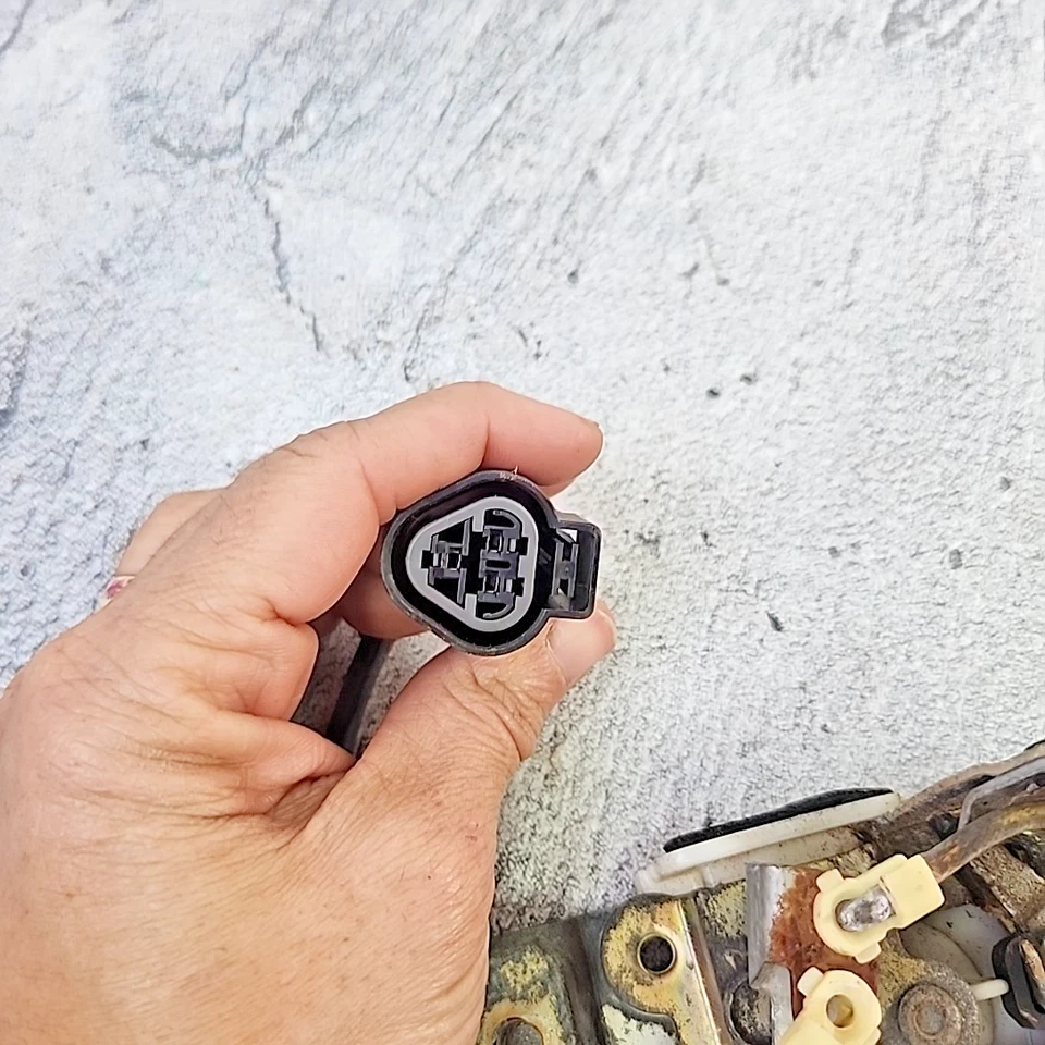 Conjunto de pestillo de puerta del conductor DSM LH garra láser eclipse 1990-1994 primera generación OEM usado Foto 2 de 4