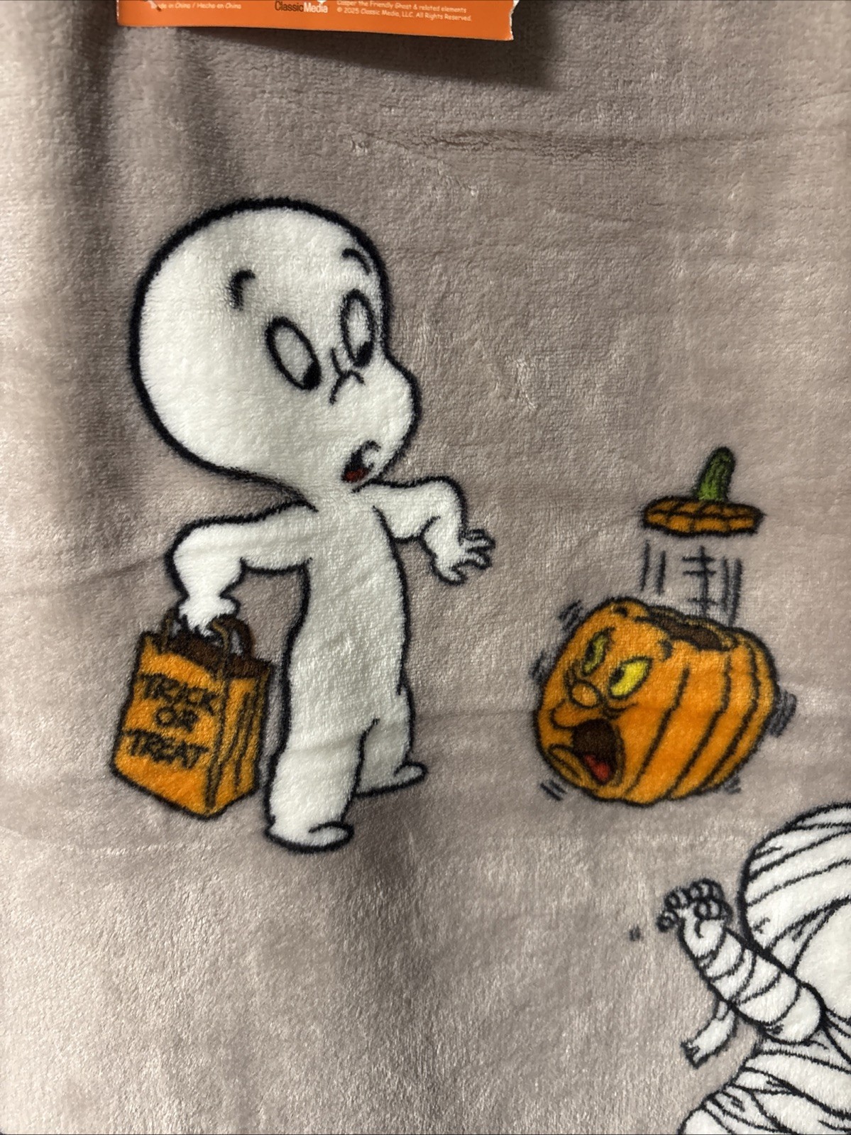 Casper the Friendly Ghost Blanket Throw 50x70in New! Halloween Cute Blanket