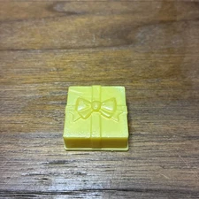 Sen-Sen Breath Freshener Mint Box Empty Plastic 1" x1" Vintage Advertising