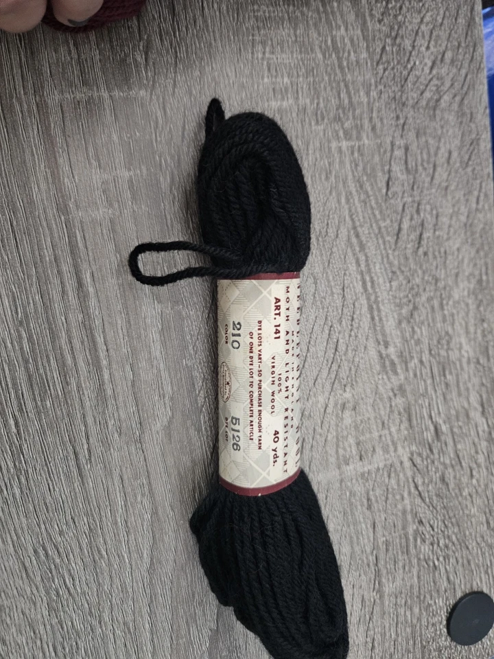 Dritz British Needlepoint Wool Black 210 40 Yds - Image 2 of 2