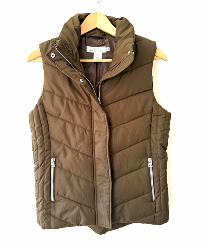 H&M LOGG Olive Green Quilted Puffer Vest Gilet Jacket 6 Cabincore Gorpcore Cozy