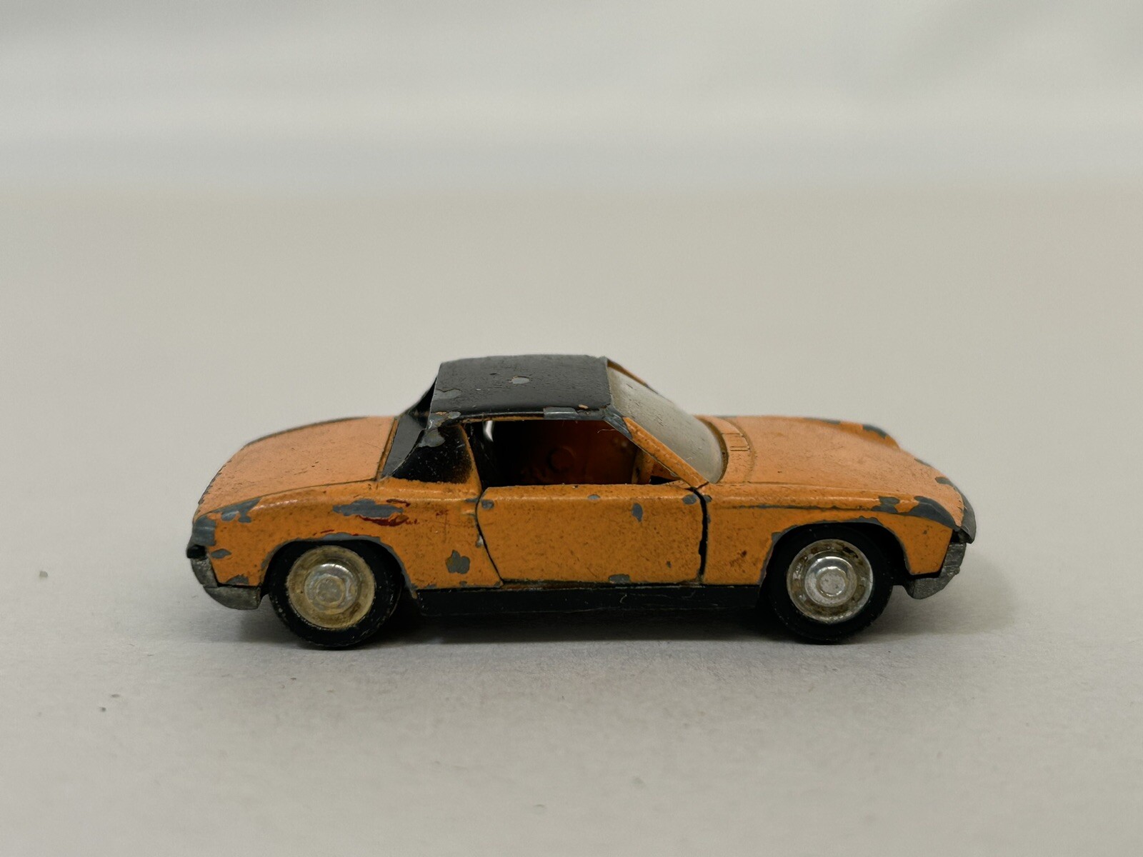 Foto 3 di 10