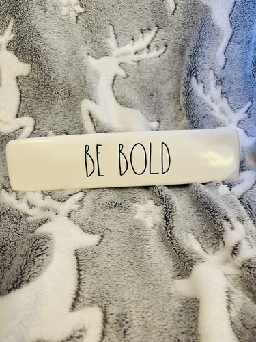 Rae Dunn Magenta “Be Bold” Office Teachers Desk Paper Weight  Sign NEW - Picture 1 of 2