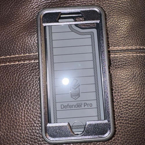 Coque iPhone SE (3ème et 2ème génération) et iPhone 8/7 Defender Series Pro - Photo 2 sur 3