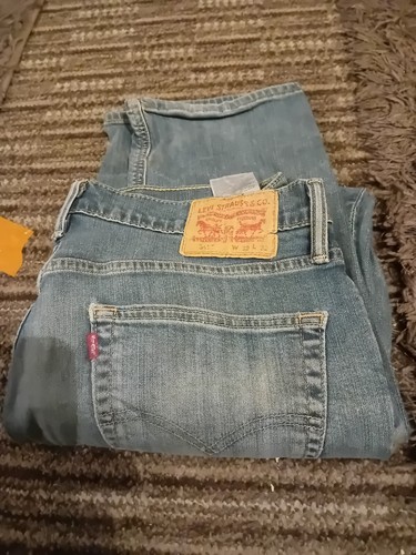 VINTAGE LEVI STRAUSS JEANS W32 L32 GREAT CONDITION. - Picture 2 of 2