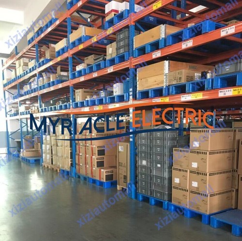 6SN1123-1AA00-0AA1 New SIEMENS SIMODRIVE 611 Module 6SN1123-1AA00-0AA1 - Picture 3 of 6