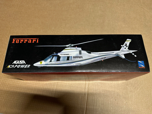 ELICOTTERO AUGUSTA A 109 POWER - SCUDERIA FERRARI - NEW RAY - SCALA 1/43 - Foto 5 di 7