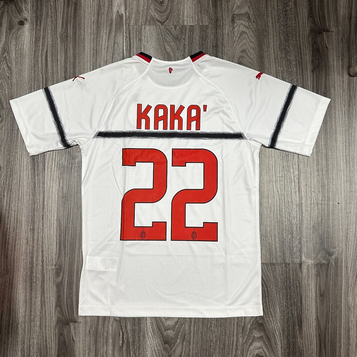 PUMA AC MILAN #22 KAKA AWAY JERSEY 18-19 SIZE SMALL ONLY WHITE