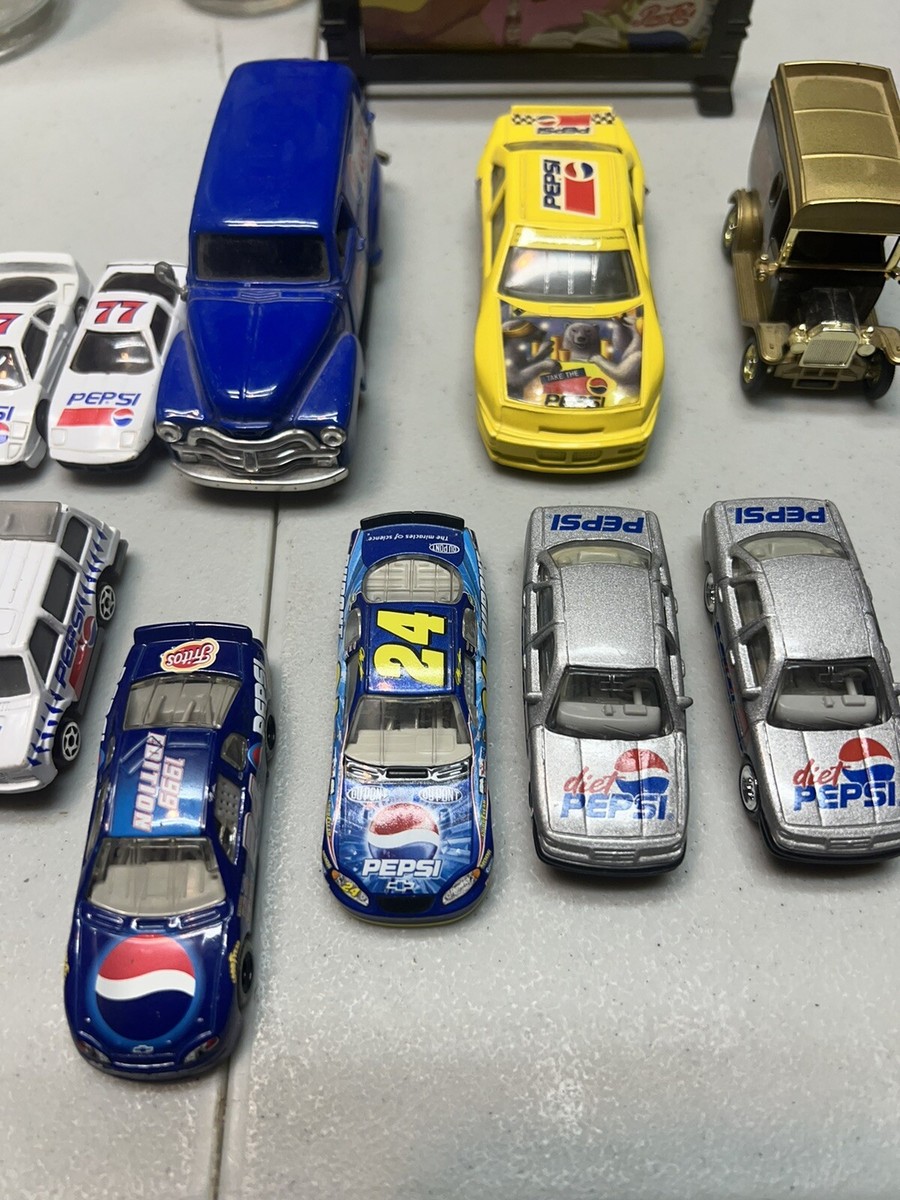 Custom Replica Collection Vintage Truck Diecast Toy Car Pepsi Cola