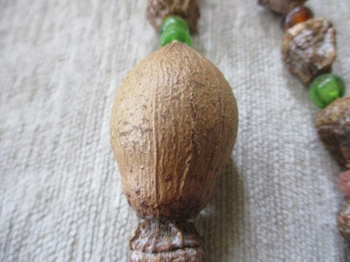 Vintage 5 Ft String of Beads & Eucalyptus Tree Wood c 1920s - Picture 9 of 13