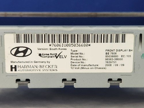2009 - 2014 HYUNDAI GENESIS SEDAN TOUCH SCREEN GPS CLIMATE CONTROL BEZEL - Picture 10 of 11