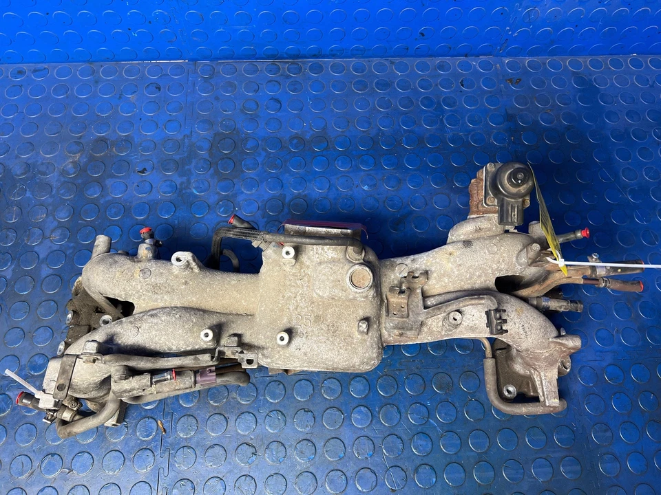 Conjunto de colector de admisión Subaru Forester 2004 2,5 L OEM 14001AB670 Foto 3 de 4