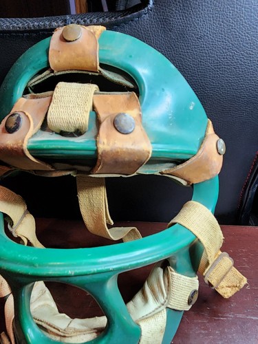 Vintage 1960s MacGregor Baseball Catchers Helmet - Picture 4 of 11