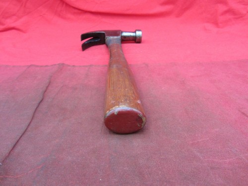 VTG BLUEGRASS BELKNAP WOOD HANDLE CLAW HAMMER LOUISVILLE KENTUCKY 13oz - Picture 6 of 14