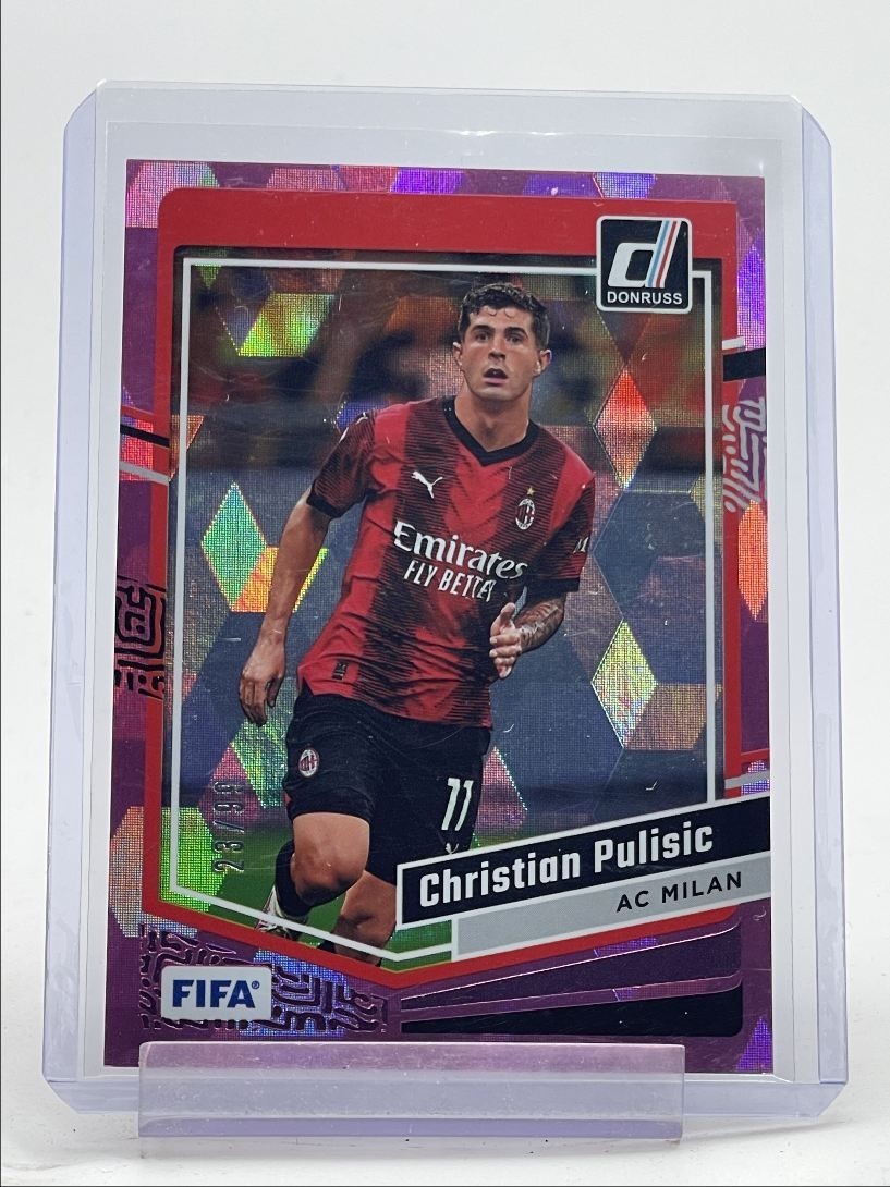 CHRISTIAN PULISIC 2023 DONRUSS FIFA SOCCER PINK CUBIC AC MILAN /99 Q1778